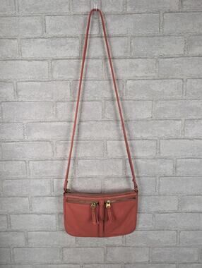 Fossil Elise Coral Crossbody Pebbled Leather Purse Salmon Orange Pink Bag 10x7"